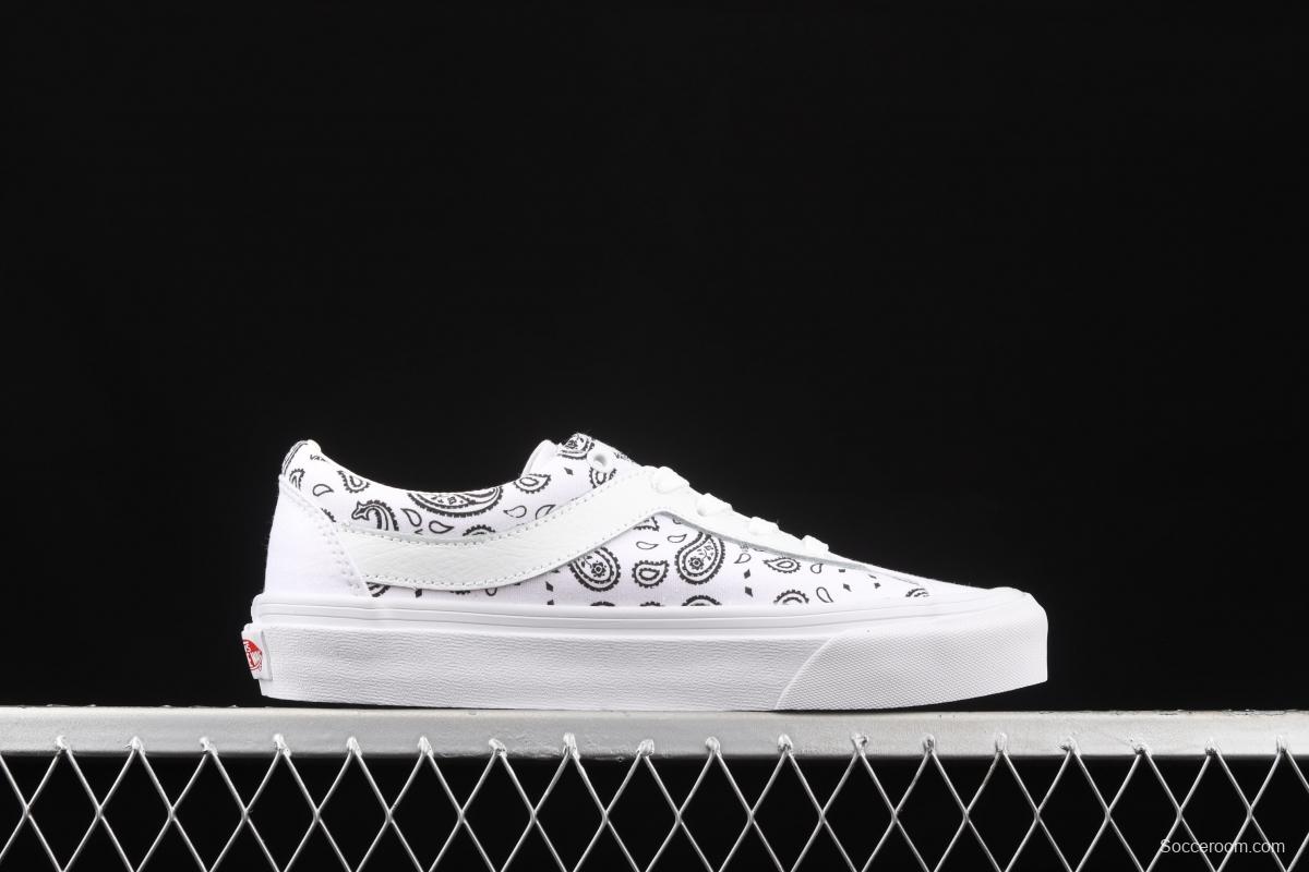 Vans Bold NI black and white printed cashew flower low upper board shoes VN0A3WLP42M