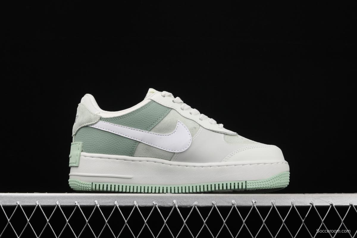 NIKE Air Force 1 ShAdidasow light weight heightened low-top 100-board shoes CW2655-001