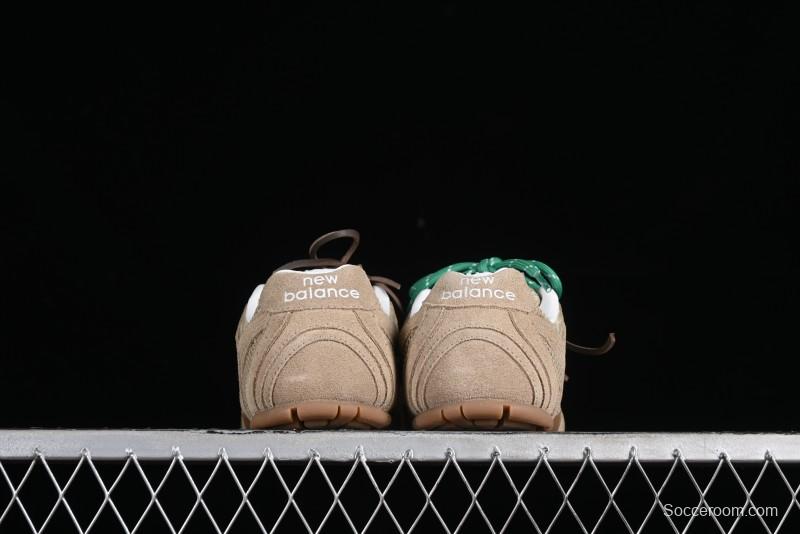 Miu Miu x New Balance 530 Low-Top Retro Running Sneakers with Dual Lace Design - G.D4