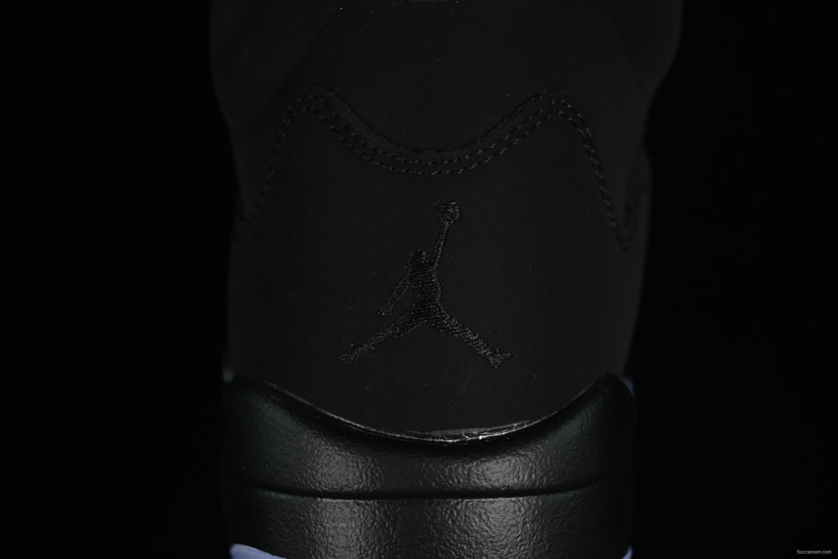 Nike Air Jordan 6 Retro Basketball Shoes with Black Leather and Suede Upper - FZ2239-001