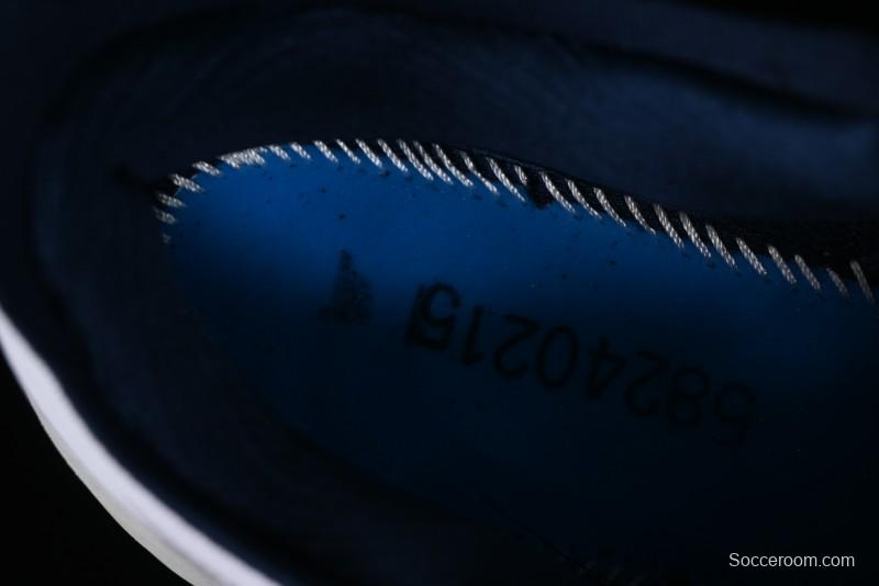 Asics Gel-Kayano 31 Running Shoes with Enhanced Cushion and Breathable Design - 1011B955-100