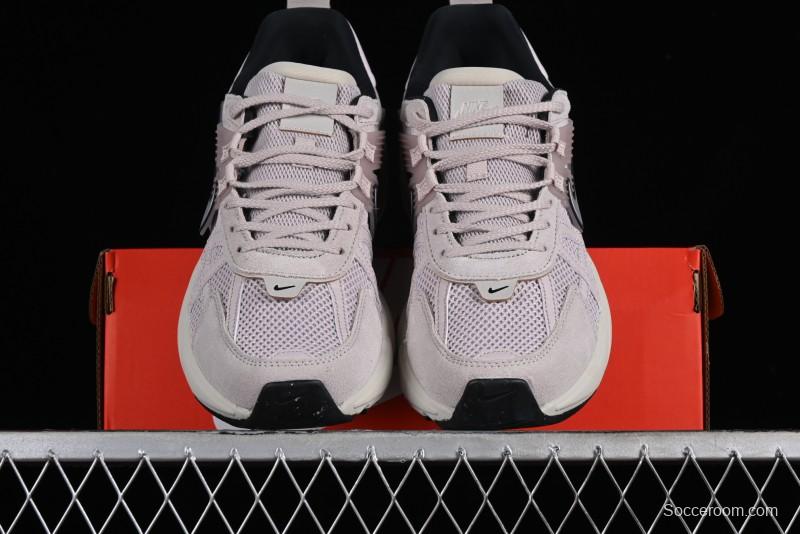 Nike Runtekk Run V2K Low-Top Retro Running Shoes with Cushlon Midsole and Anti-Slip Design - FN6703-001