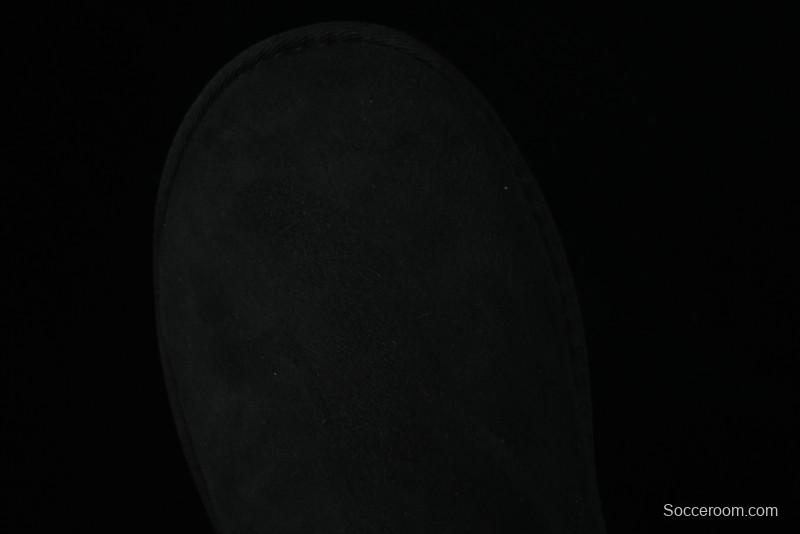 UGG Classic Ultra Mini Short Boots with Genuine Australian Sheepskin and TREADLITE Outsole - 1116109