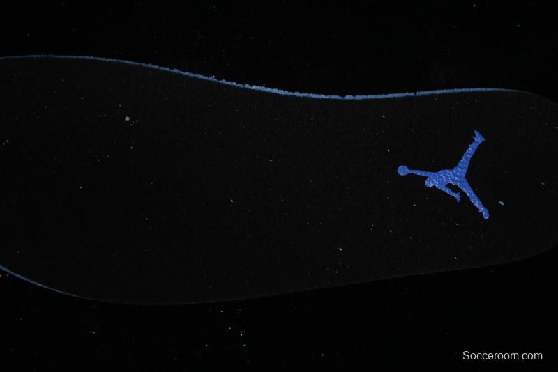 Nike Air Jordan 12 Retro Basketball Shoes in White and Blue - CT8013-140