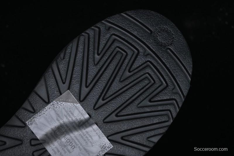 UGG Classic Mini II Snow Boots with TREADLITE Outsole - 5955