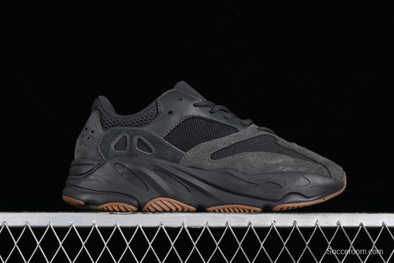 Adidas Yeezy Boost 700 V2 Utility Black Running Shoes with 3M Reflective Details - FV5304