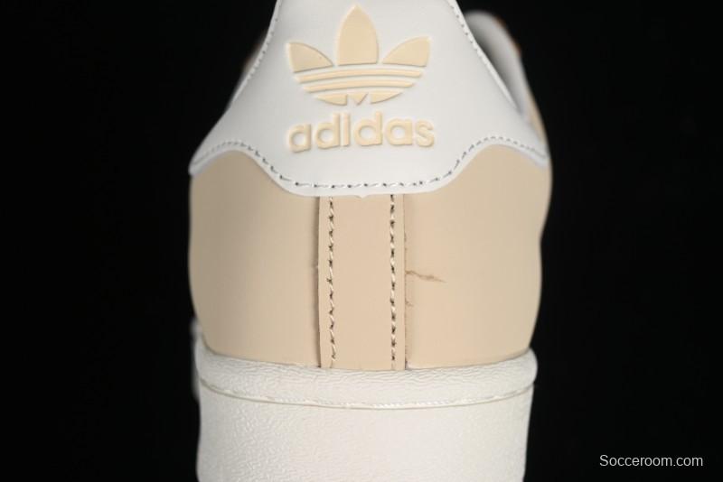 Adidas Originals Superstar Casual Sneakers with Shell Toe Design - IE3039