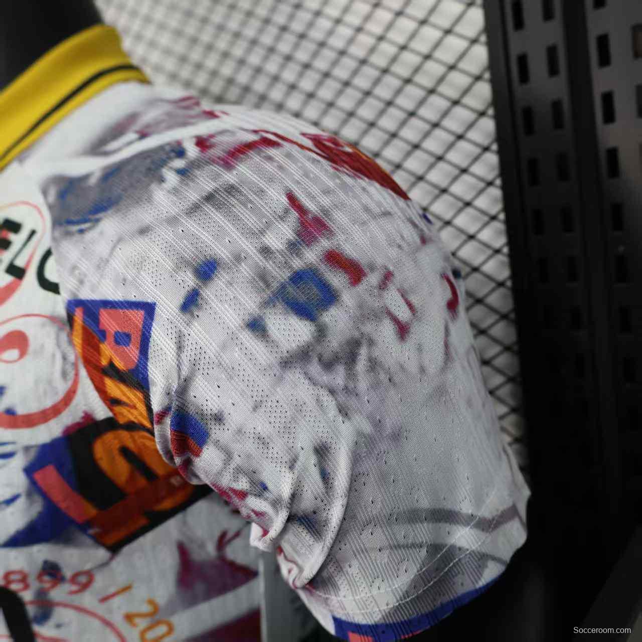 Player Version 25/26 Barcelona White with Graffiti Art Pattern Jersey