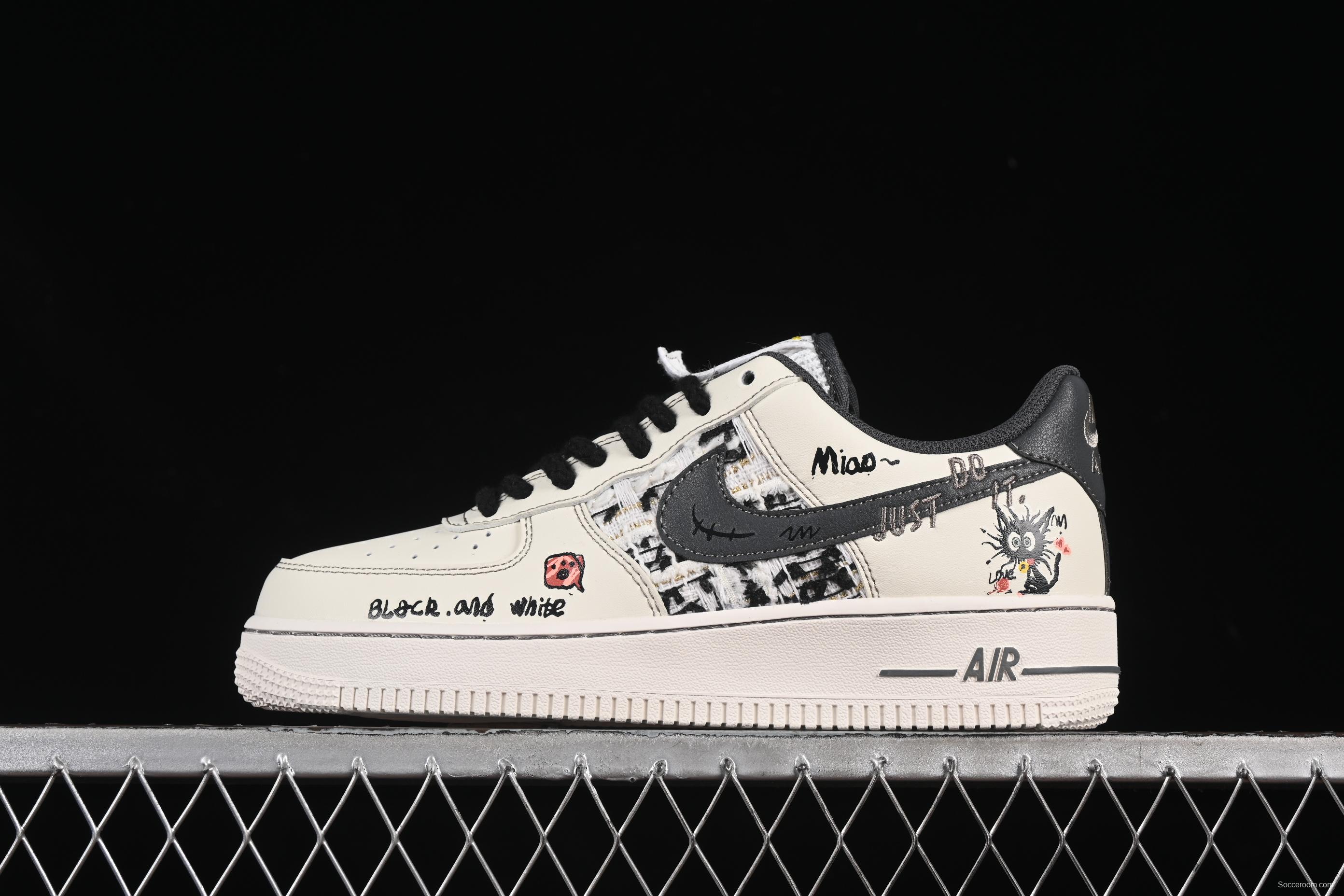 Nike Air Force 1'07 Low Little Black Cat Casual Sneakers - FJ7740-710