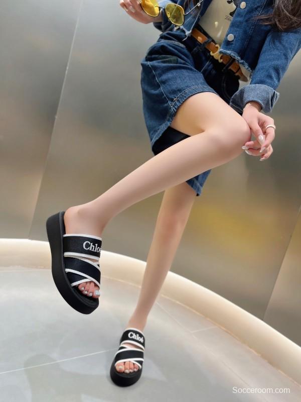 2025 Chloe Black White Knitted Embroidery Slippers LY00240