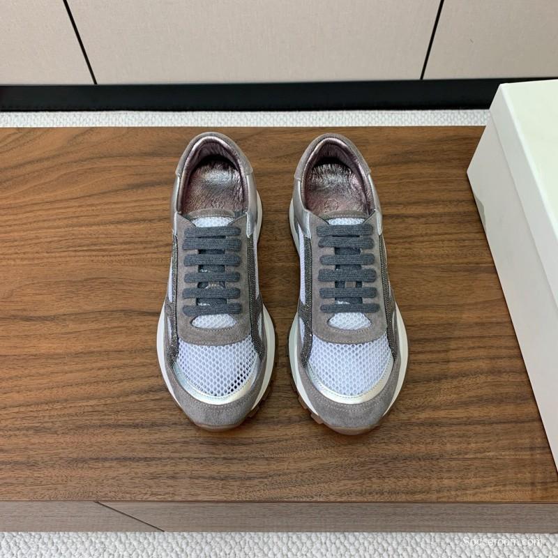 2025 Unisex Brunello Cucinelli Grey White Suede Mesh Leather Sneakers Handcrafted Beaded Chain KFY00310