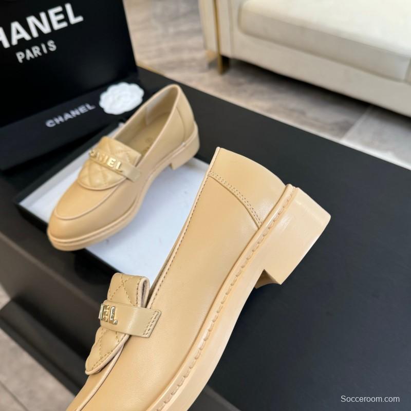 2025 Women Chanel Beige Leather Loafers KFY00310