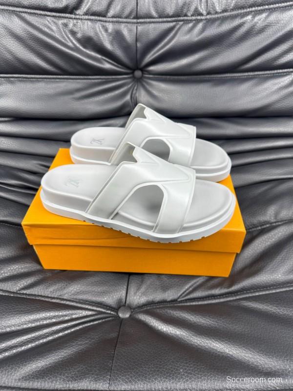 2025 Men Louis Vuitton White Leather Slippers AS00180
