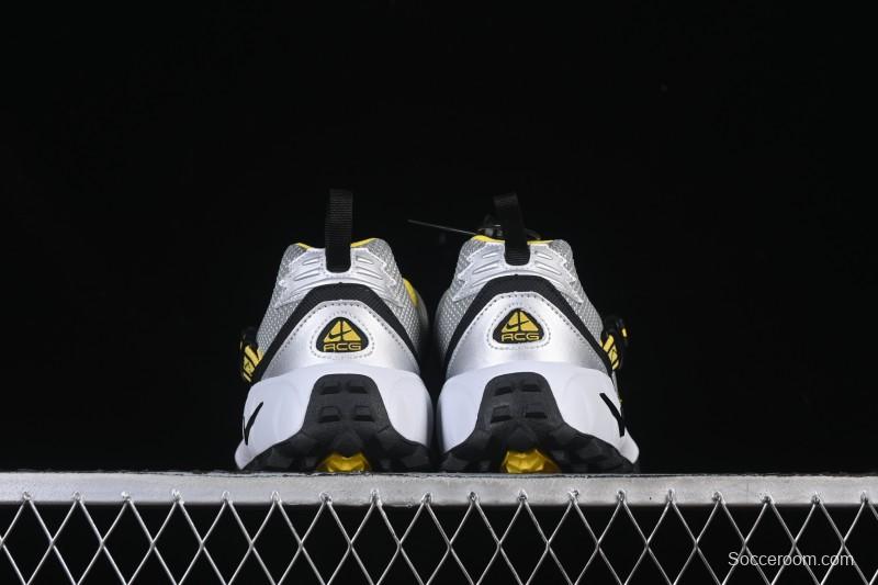 Nike ACG Phassad Hiking Shoes with Enhanced Grip and Comfort - HM7133-001