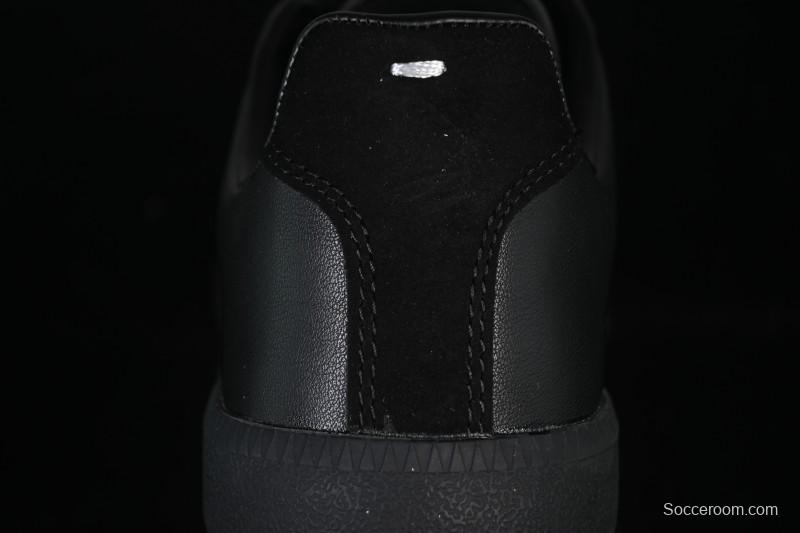 Maison Margiela Replica Calfskin Casual Sneakers - S57WS0236