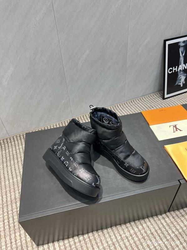 Louis Vuitton Fall/Winter 2025 Snow Boots Series Round Toe Thick Sole Down-Filled Snow Boots - KFY00310