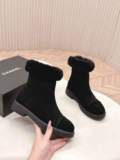 Chanel 2025 SS New Fur Snow Boots - KFY00350