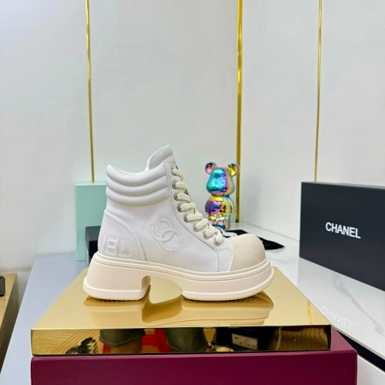 Chanel 2025 SS Short Boots Essential Heavy Duty Autumn Winter Collection - LY00400