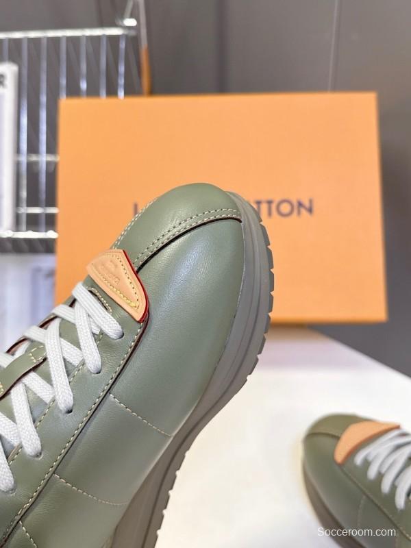 Louis Vuitton 2025 SS LV x Pharrell Williams Runway Platform Sneakers Retro Running Shoes - KFY00380/KFY00390