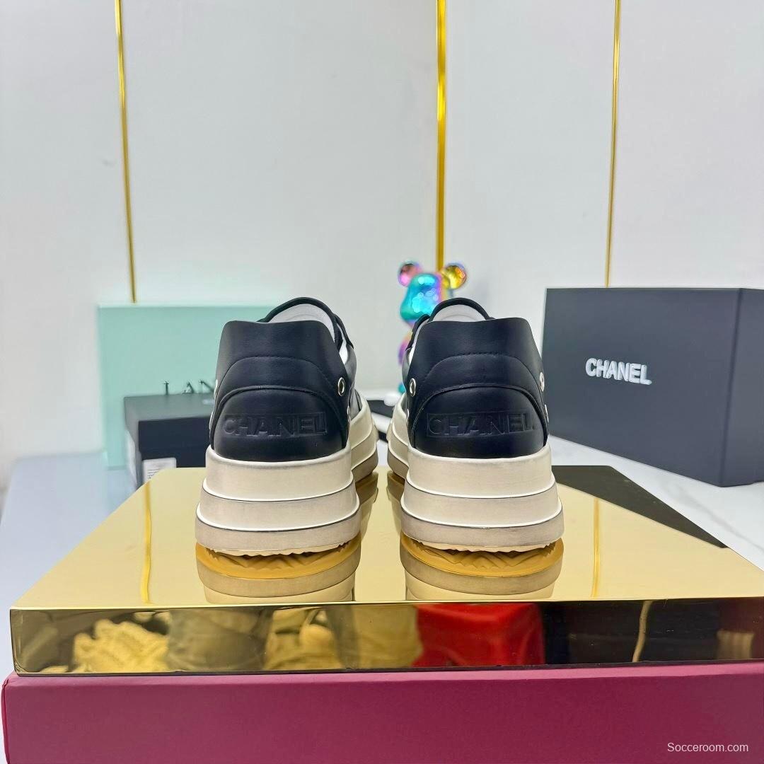 Chanel 2025 SS Classic Panda Dirty Sneakers Bread Shoes - LY00330