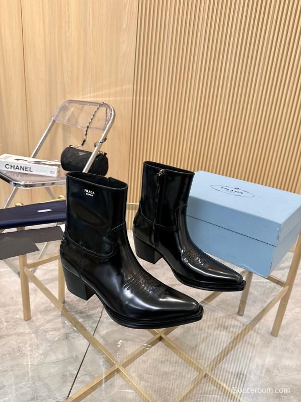 Prada Classic Pointed Toe Boots - L Y00330