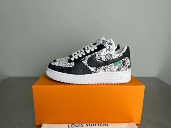 Nike Air Force Co-Branded Top Athletic Sneakers - YC