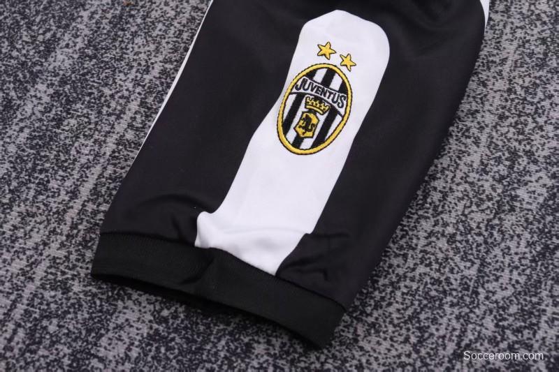Retro Kids 97/98  Juventus Home Jersey