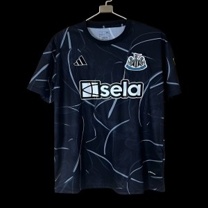 24/25 Newcastle United Pre-Match Black Jersey